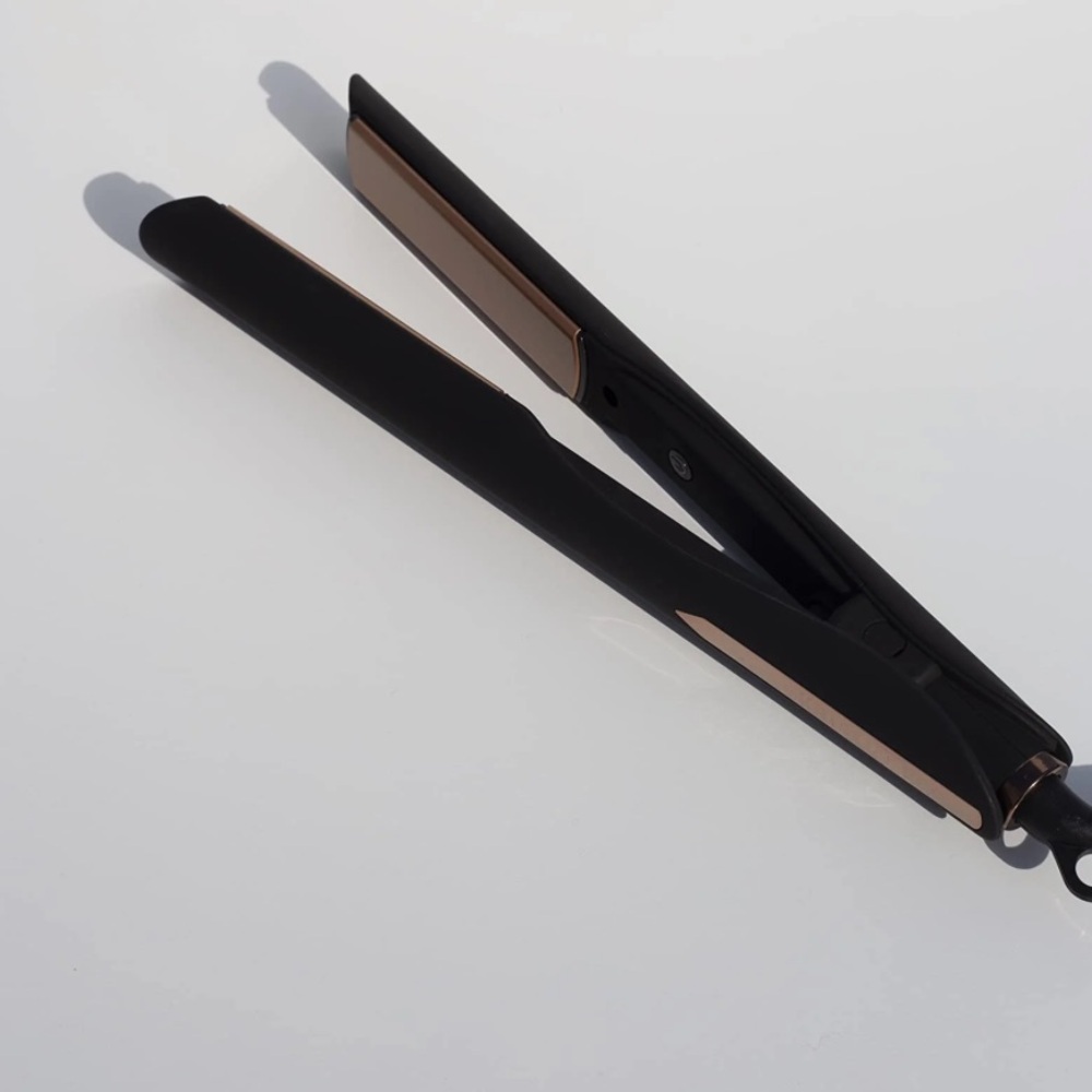 Kristen Ess 3-in-1 straightener
